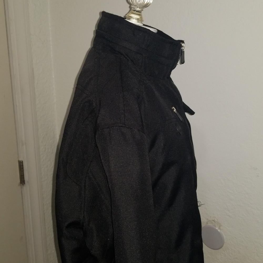 Bomber Jacket - Picture 4 of 8